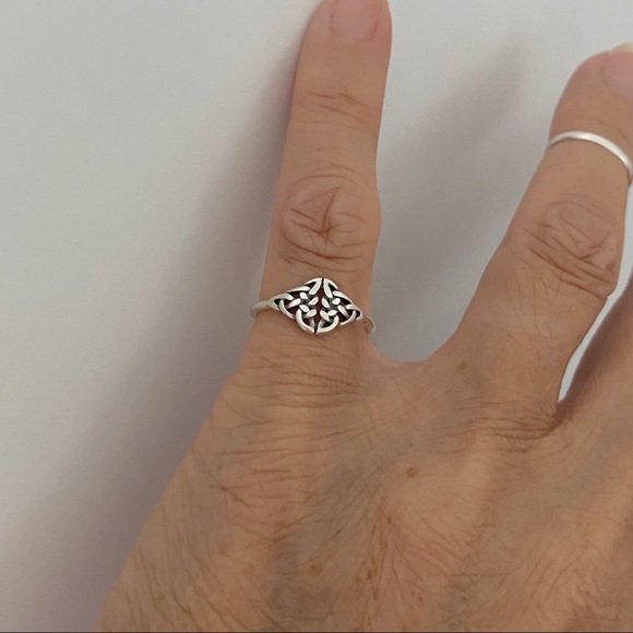 Sterling Silver Small Celtic Ring, Knot Ring, Silver Rings, Endless Knots - Picture 4 of 8